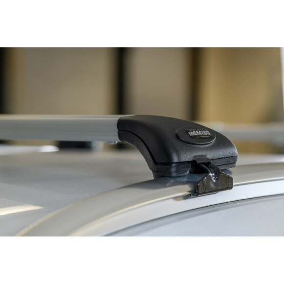 Багажник на крышу MENABO Arietta для автомобиля с интегрированными рейлингами ALU