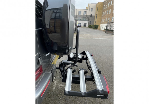 924100 Адаптер для THULE VELOCOMPACT 3, черный  924100 Адаптер для THULE VELOCOMPACT 3, черный