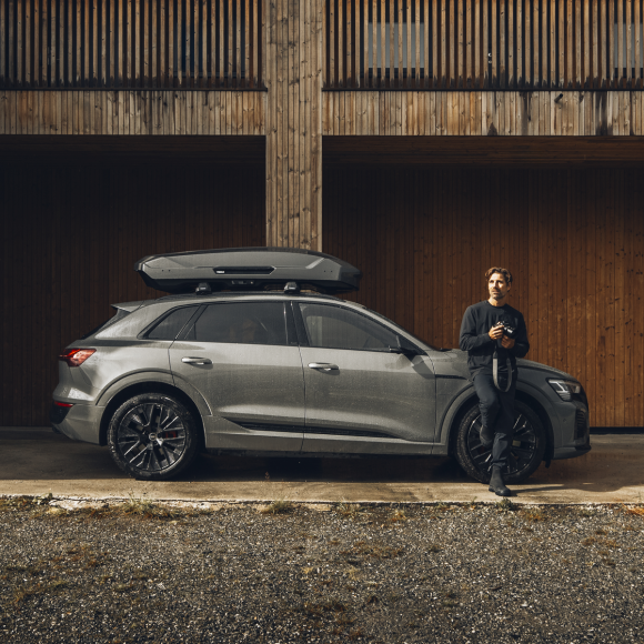 Автобокс Thule Motion 3 L Low черный глянец Автобокс Thule Motion 3 L Low черный глянец