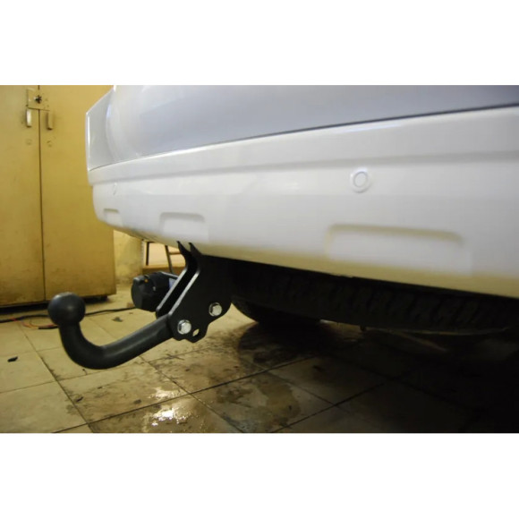 Фаркоп IMIOLA T/028 Toyota Land Cruizer J150, J12, 2003- Фаркоп IMIOLA T/028 Toyota Land Cruizer J150, J12, 2003-