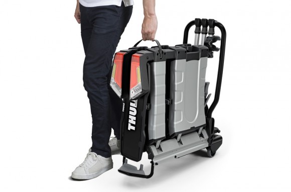 Велобагажник на фаркоп для перевозки 3-х велосипедов Thule Easy Fold XT 934