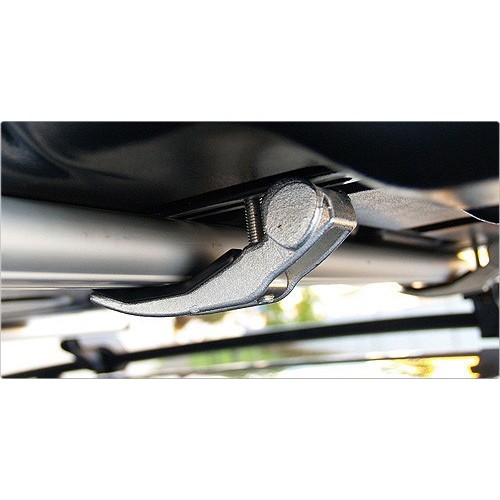 Автобокс Menabo Mania 400 белый Автобокс Menabo Mania 400 белый